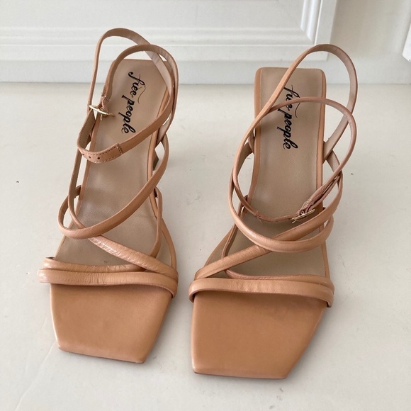 Free People Shoes - NWOT Free People Faye Strappy Taupe Leather Strappy Heels Sz 41